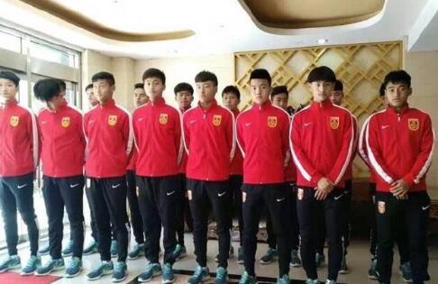 关于埃里克-加西亚如果由我决定，他会和我们在一起，加西亚在租借期间做得很好，他踢得没有压力。